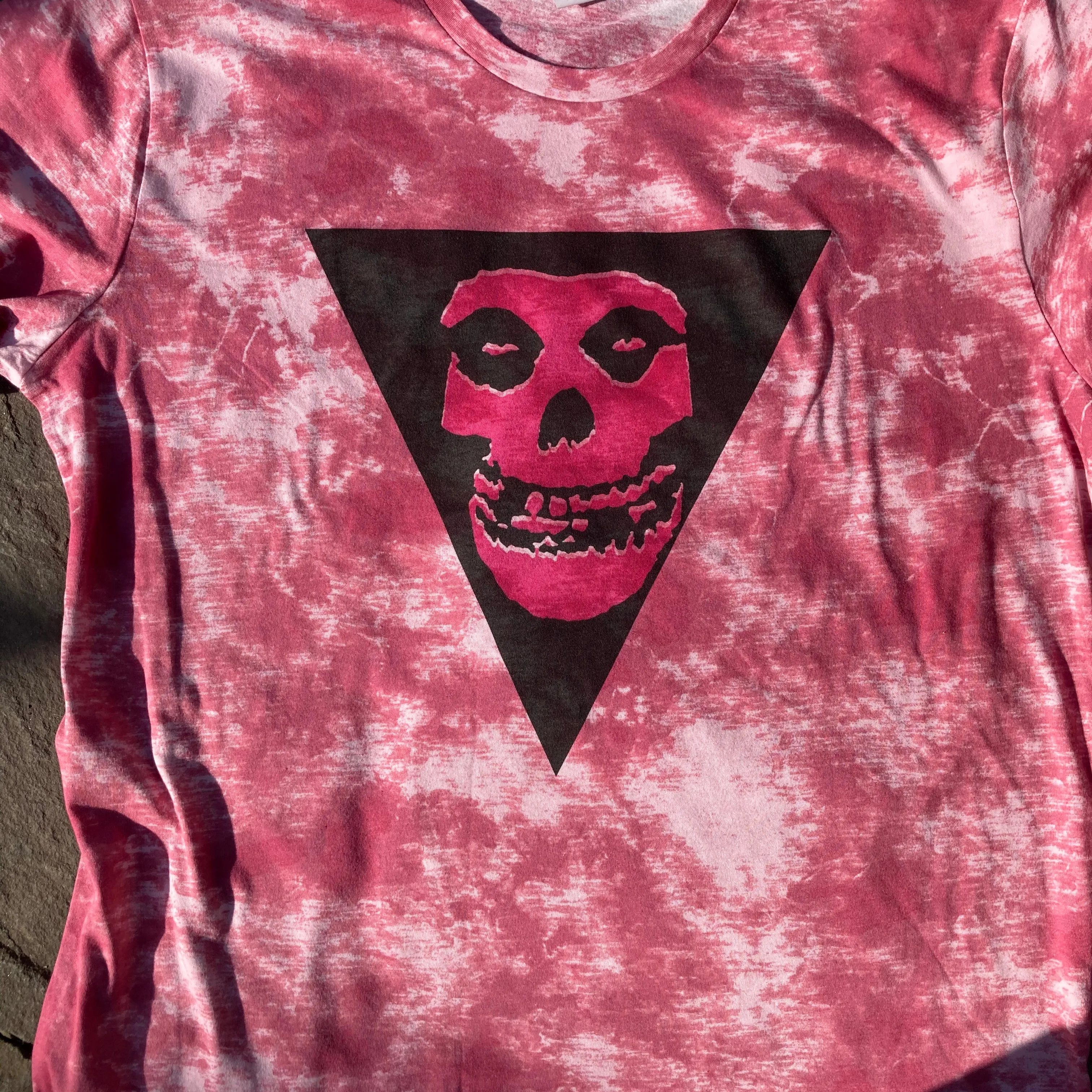 Misfits pink tie dye shirt (XL)