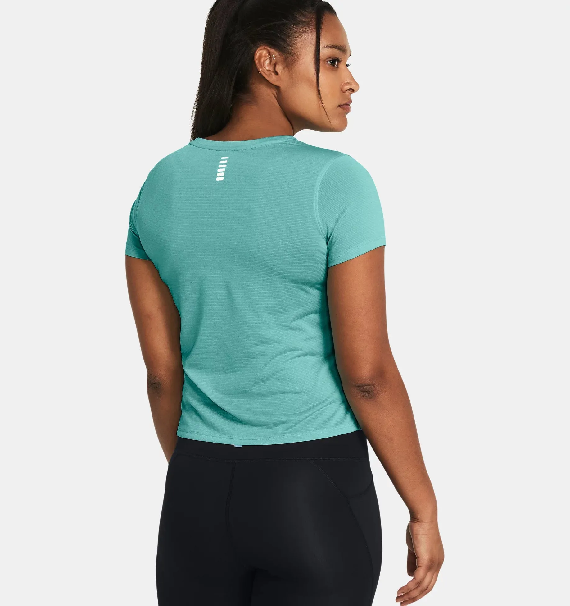 Under Armour T- Shirts - Women's Launch Short Sleeve